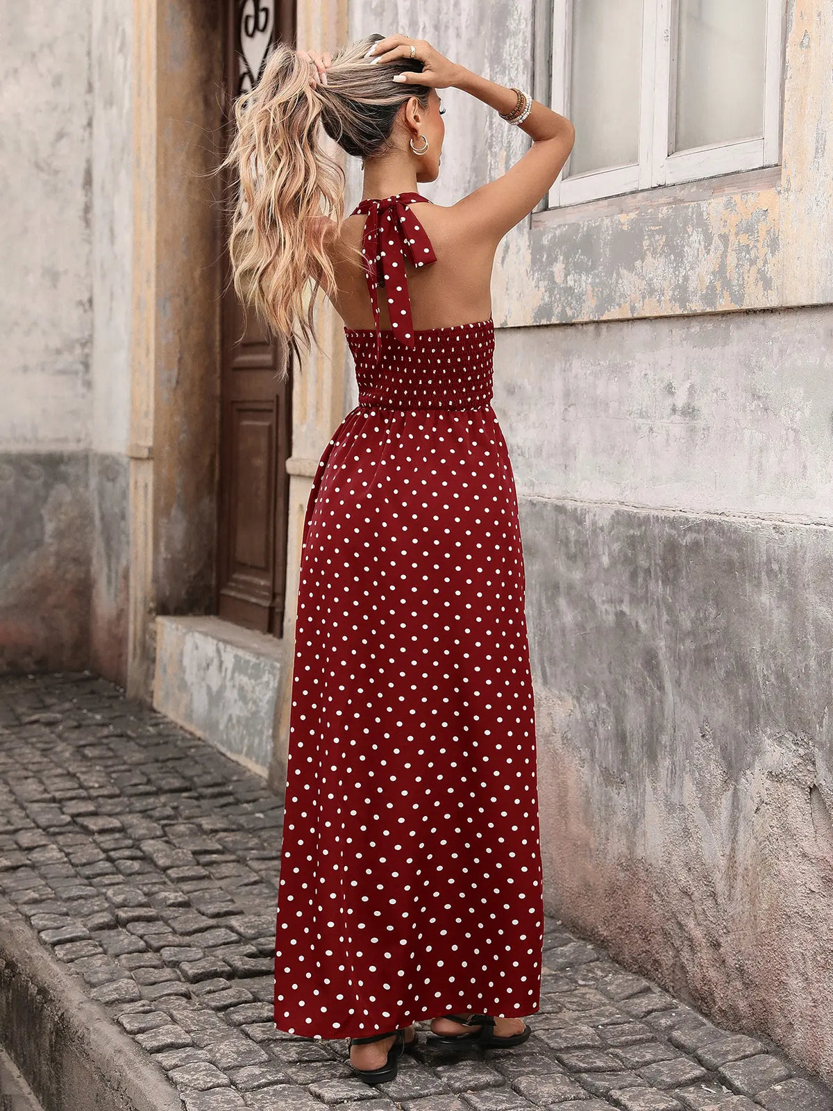 French Polka Dot Halter Dress for Women, Summer Backless Waist Cinching Slimming Elegance Vacation Long Dress, Casual Chic Sleeveless, Casual Wear, Stylish and Comfortable, Polka Dot Dresses