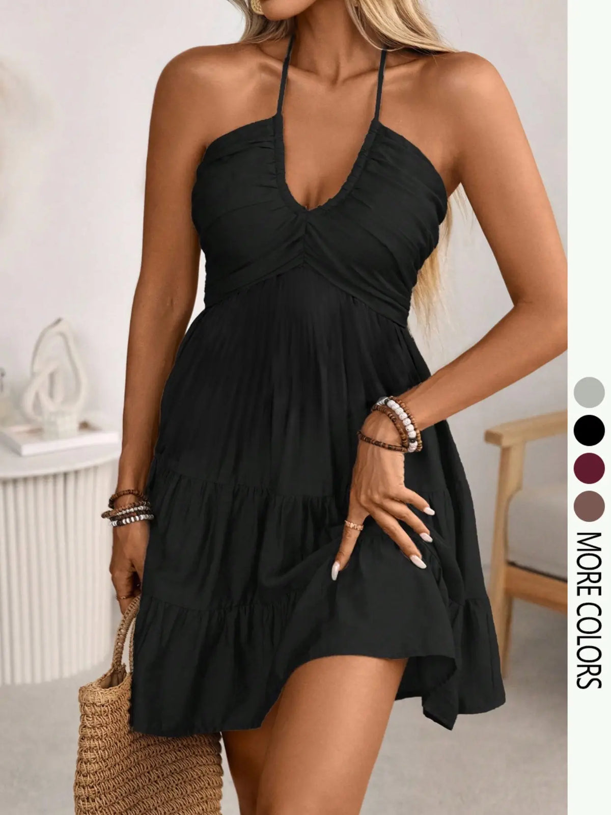 Women's Summer Halter Neck Tie Back Sundress, Boho Styles Fashion Shirred Back Tiered A-Line Mini Dress, Casual Beach Outfit, Backless Bow Closure Chic Fashion Womenswear