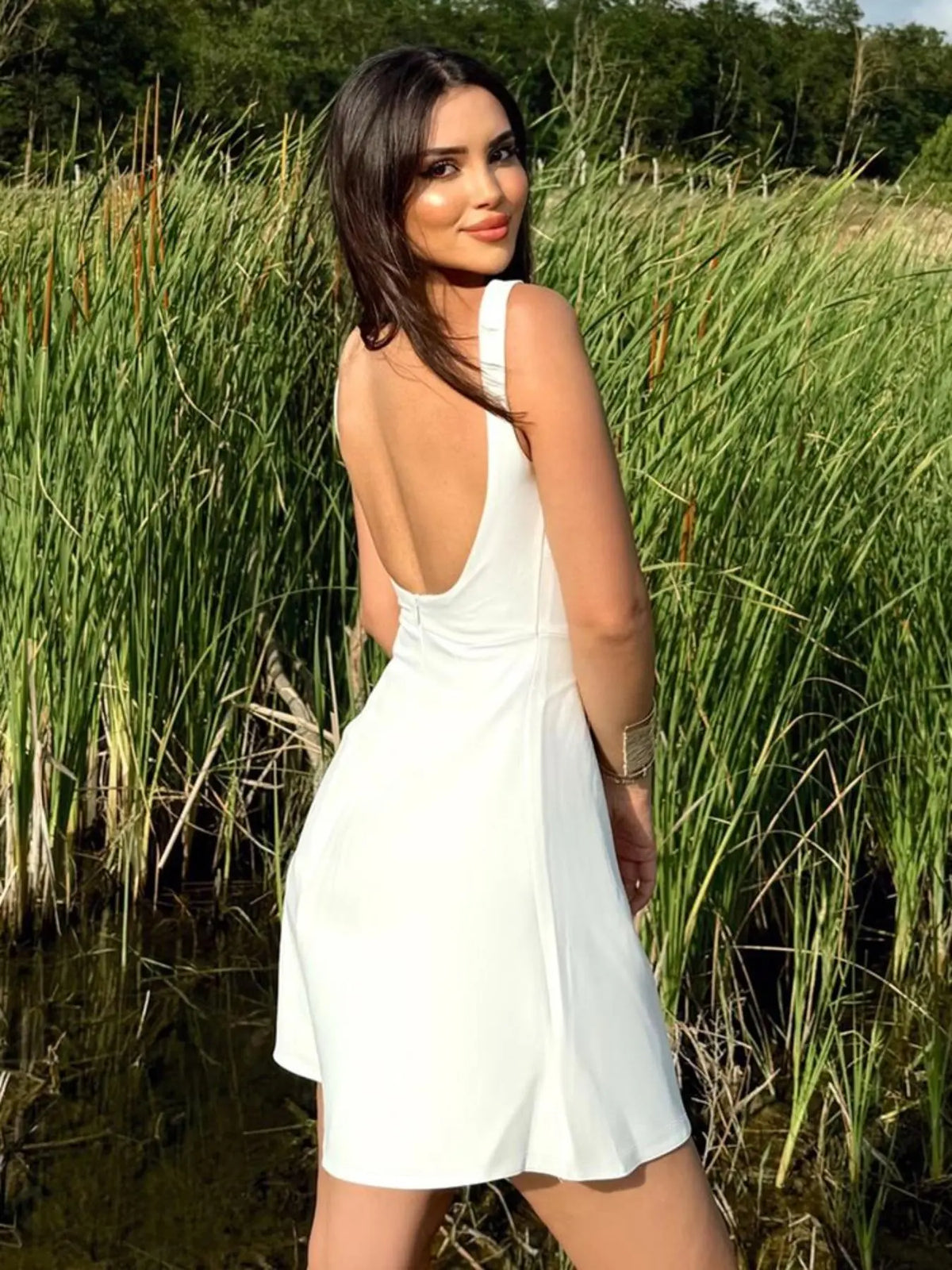 Women's Basic Solid Backless Boat Neck Tank A-line Dress, Street Fashion Casual Sleeveless Short Dress for Daily Outdoor Wear, Ladies Dress for Summer, Teacup Dress, Soul Dress, Womenswear, Beach Tank Dress, Beach Sundress